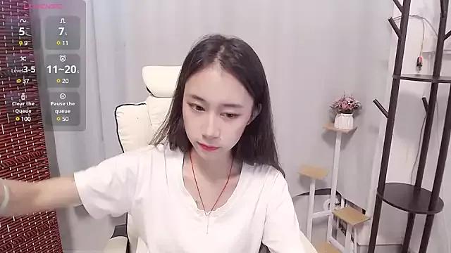 Maevew from StripChat is Freechat