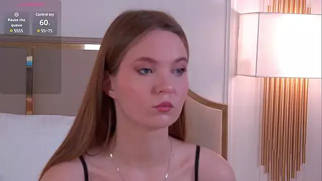 MaggieRoss from StripChat is Freechat