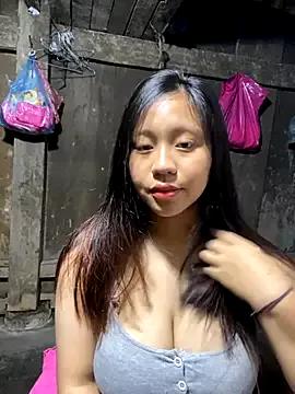 maianhcute from StripChat is Freechat