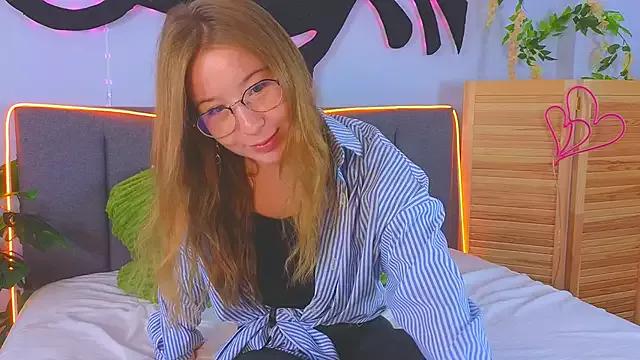 MarjorieBrown from StripChat is Freechat