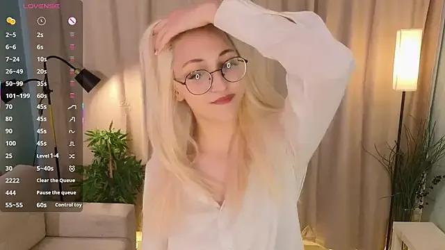 Marry_sharp from StripChat is Freechat