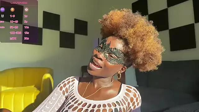 MaskedMuse111 from StripChat is Freechat