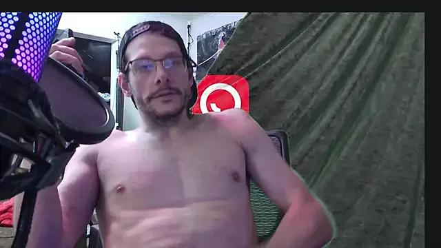 MasterDaddyCool from StripChat is Freechat