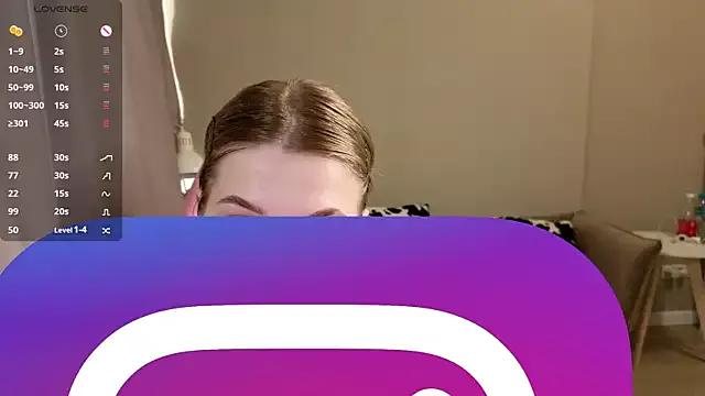 Maya_Rave from StripChat is Freechat