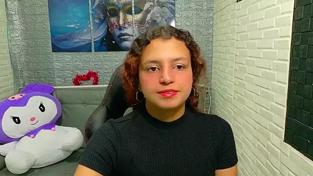 Maya_Thomson from StripChat is Freechat