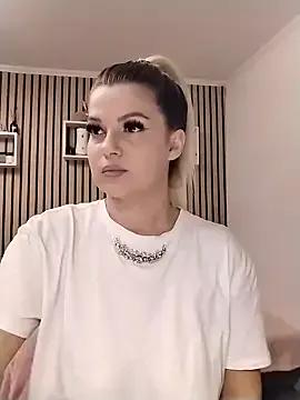 Mayaaaaaa_ from StripChat is Freechat