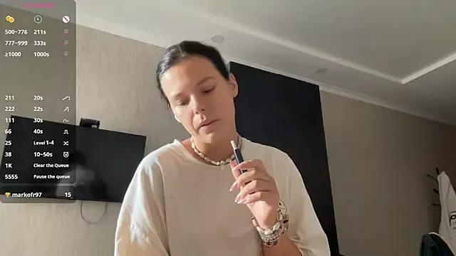 MaydaCornwall from StripChat is Freechat