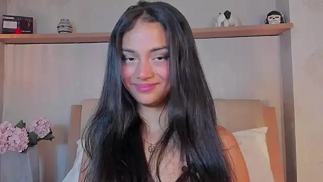 MelanyOconner from StripChat is Freechat