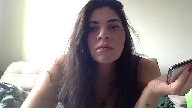 Melissa_Noir from StripChat is Freechat