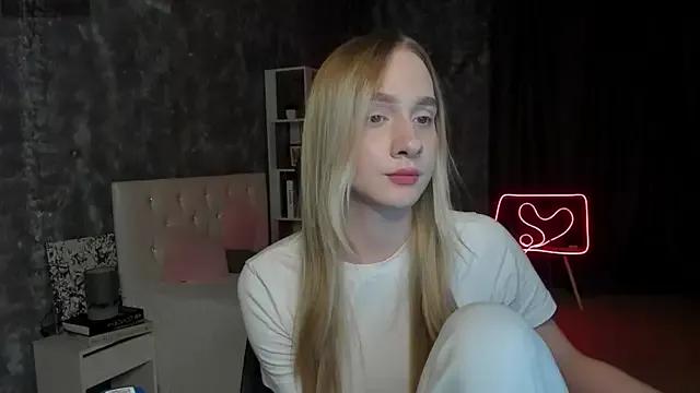 mellisadream from StripChat is Freechat