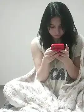 meow_woem from StripChat is Freechat