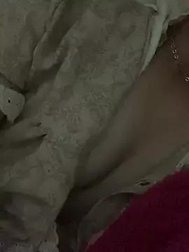 Meowyeuk6 from StripChat is Freechat