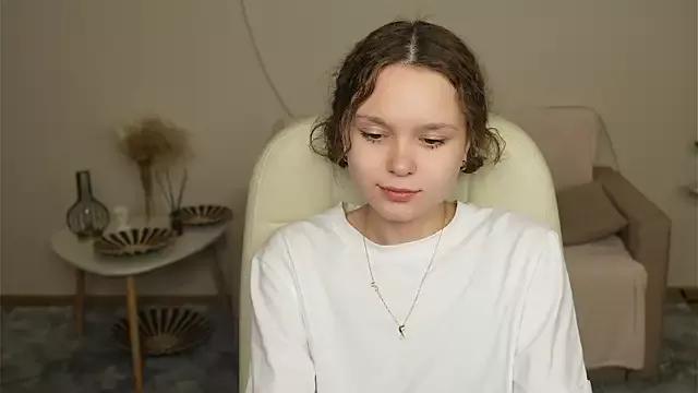 MerylAmber from StripChat is Freechat