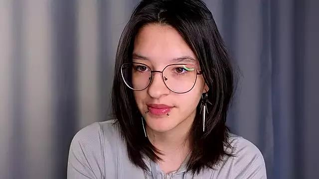 metalpaece from StripChat is Freechat