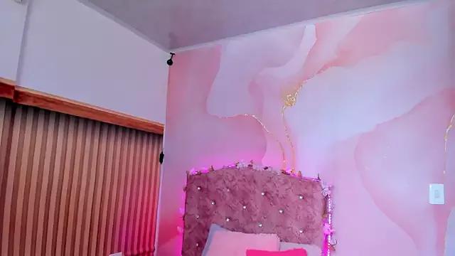 Mia__Brown__ from StripChat is Freechat