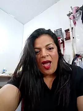 Mia_Fashion-Assistant from StripChat is Freechat