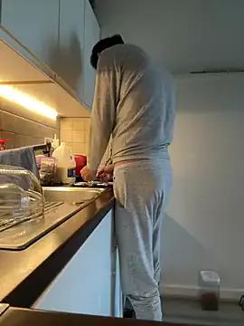 Michel_huge from StripChat is Freechat