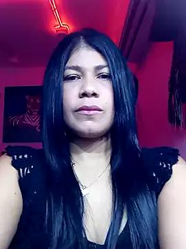 MikaRoses from StripChat is Freechat
