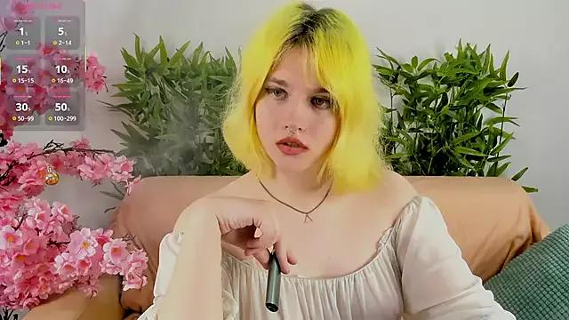 Milena_Cecret from StripChat is Freechat