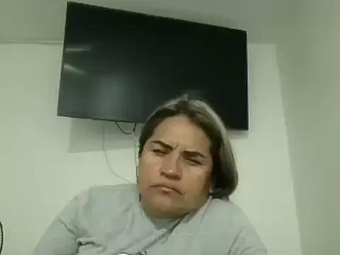 Milena_Foox from StripChat is Freechat