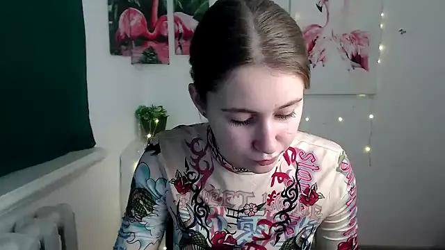 Milka_kamila from StripChat is Freechat