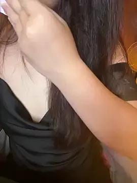 Miraa_22 from StripChat is Freechat
