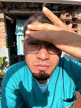 mirallesandbig from StripChat is Freechat