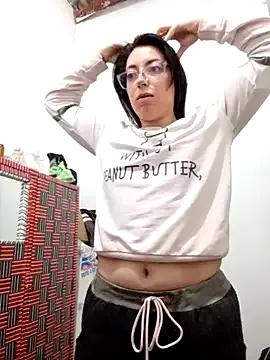 Miranda_sexlove_ from StripChat is Freechat