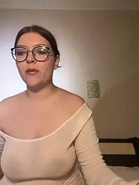 MollySantana8 from StripChat is Freechat