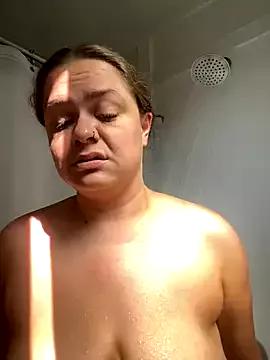 mommyxxmilkerxx from StripChat is Freechat