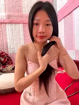 muoilinoc from StripChat is Freechat