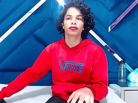 Naomy_Rousee from StripChat is Freechat