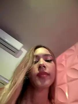 Natalia_vidal from StripChat is Freechat