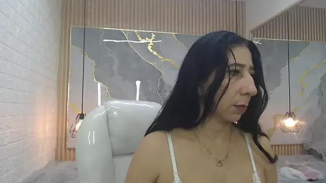 nei_girl from StripChat is Freechat