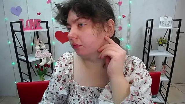 NeonilaLisova from StripChat is Freechat