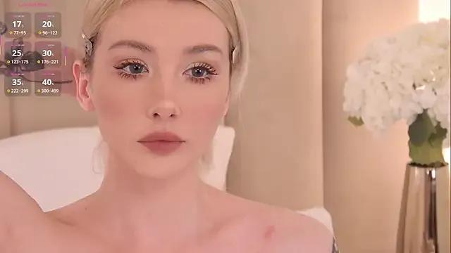 Nesolla from StripChat is Freechat