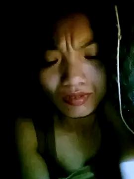 ngan-cute from StripChat is Freechat