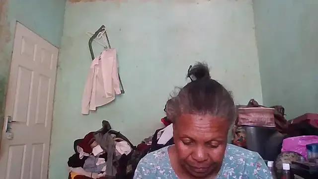 Nicky52 from StripChat is Freechat