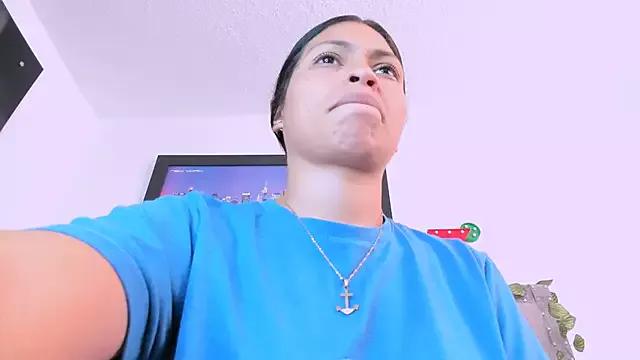 Nicole_nylee from StripChat is Freechat