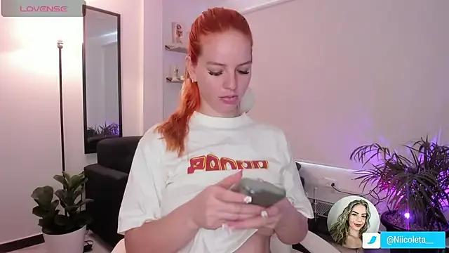 Niicoleta from StripChat is Freechat
