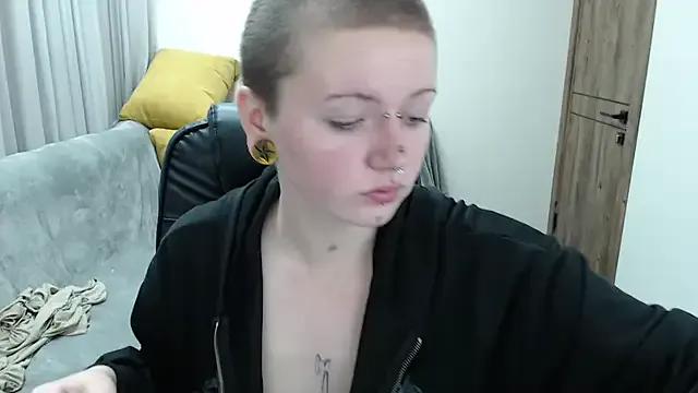 Nika_Snow from StripChat is Freechat