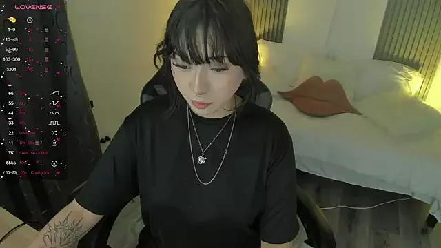 Noahcryptic from StripChat is Freechat