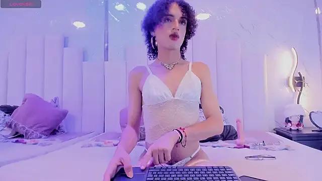 NoahVidall from StripChat is Freechat