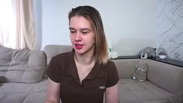 NoreenBestwick from StripChat is Freechat
