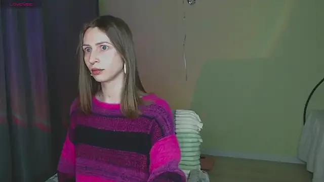 OaklynDobson from StripChat is Freechat
