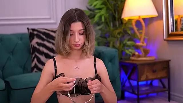 OdetteMason from StripChat is Freechat