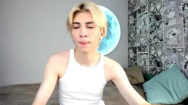 Oliver_Starboy from StripChat is Freechat