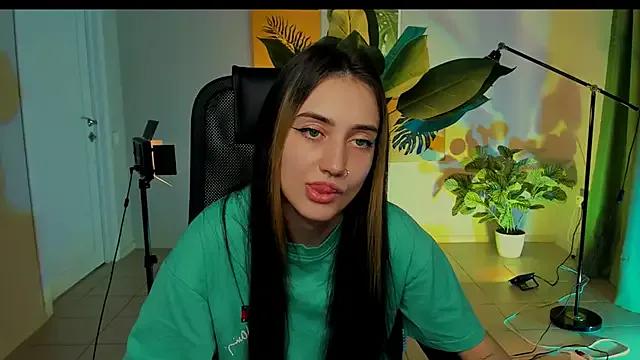 olivianorton from StripChat is Freechat