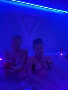 onlyellielosch from StripChat is Freechat