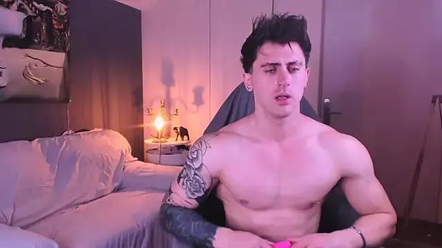 Oscar_Miller_ from StripChat is Freechat